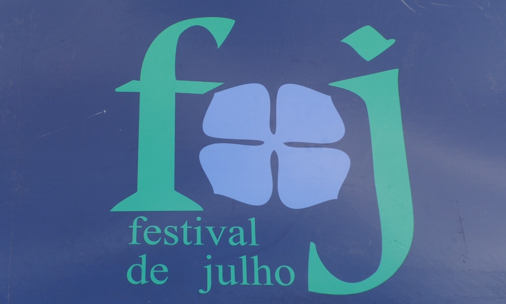 calheta-festival-de-julho-desfile-de-filarm-nicas-c-v-deo-r-dio